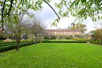 Secret Garden Lauren & Carly 20.10.25 Guest Gallery